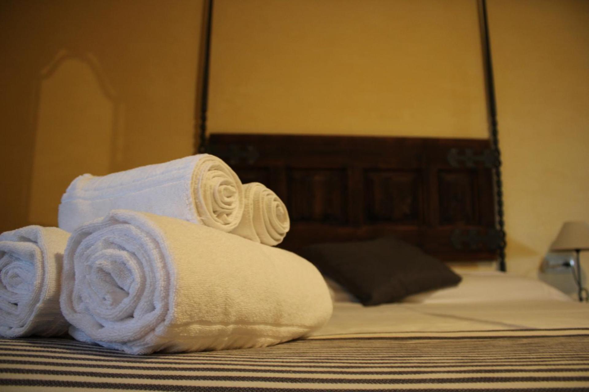 Apartaments Rurals Ai Manyac San Miguel de Cruilles Exterior foto